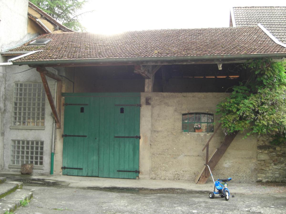 Grand Studio Et Jolies Chambres A Louer Passins Екстериор снимка