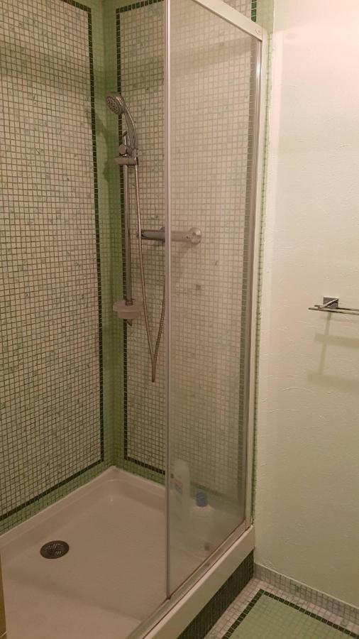 Grand Studio Et Jolies Chambres A Louer Passins Екстериор снимка
